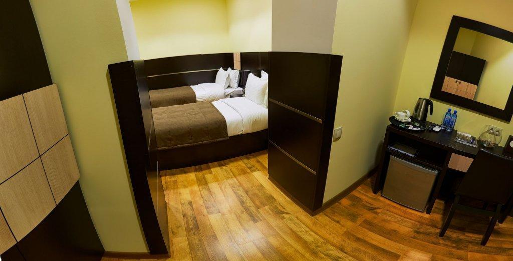 Hotel Lilia Yerevan Luaran gambar